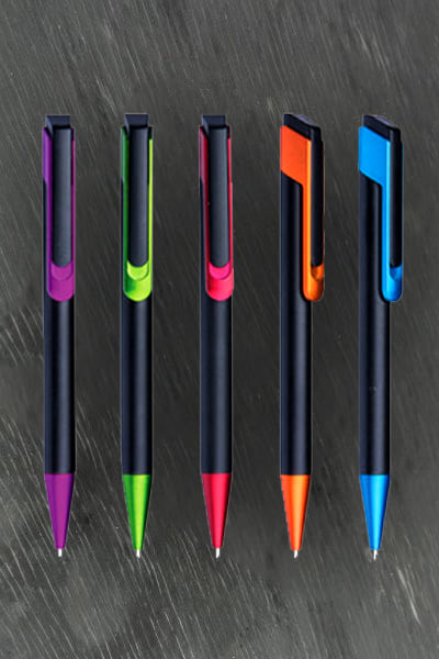 خودکار پلاستیکی آریا طرح